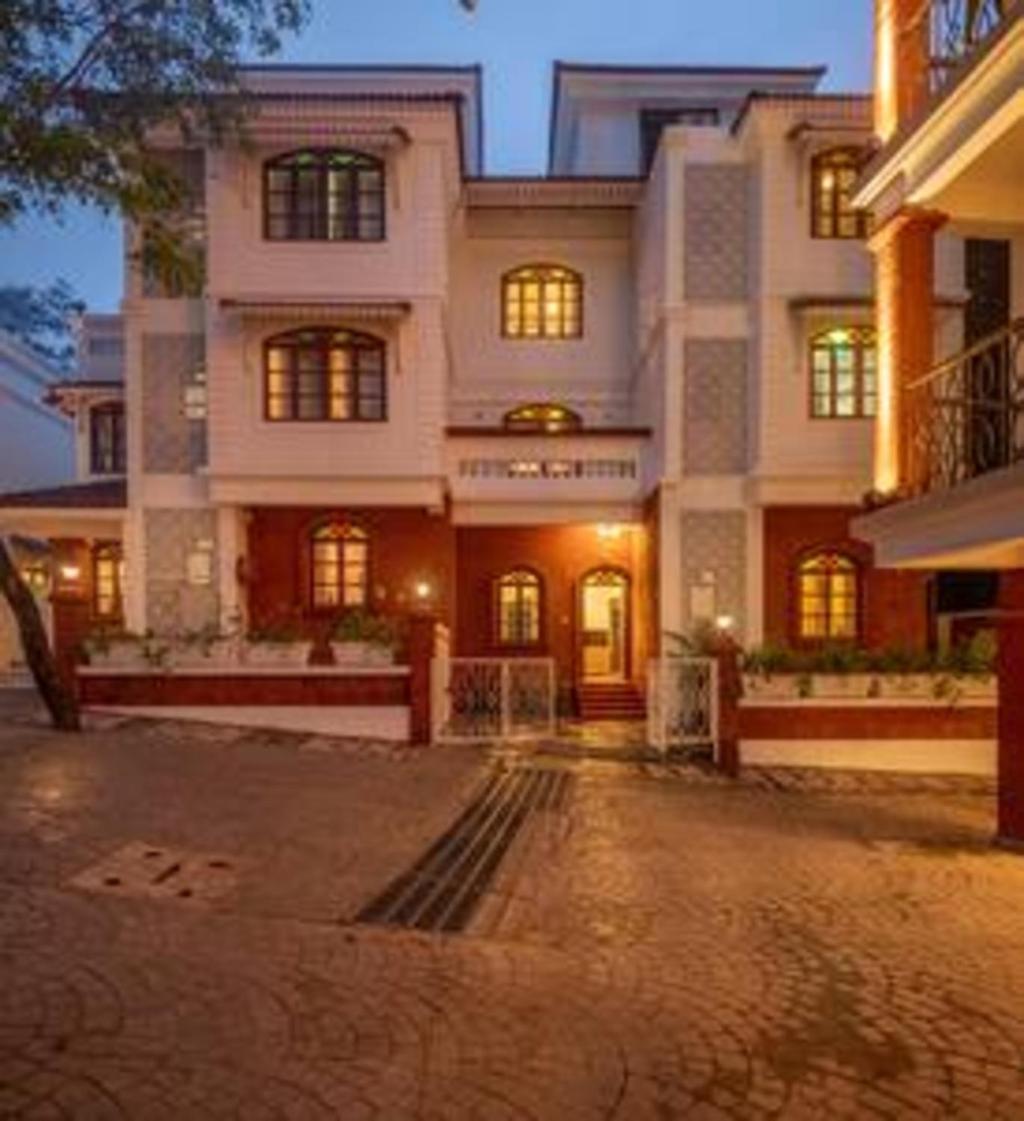 Fortune Villa D -Luxurious 5 Bhk Villa In Candolim Nerul  Экстерьер фото